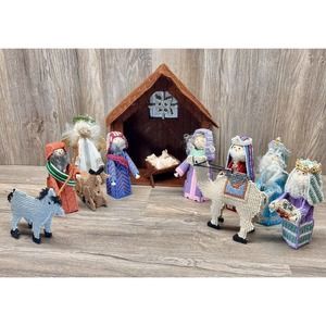 Plastic Canvas Needlepoint Kitchy Set Christmas Nativity Handmade 12 Pcs.